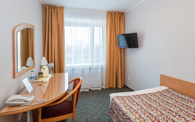 Mayak Hotel korpus Om