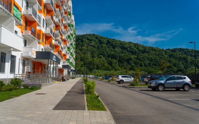 Svetlye Ot LetoApart Apartments