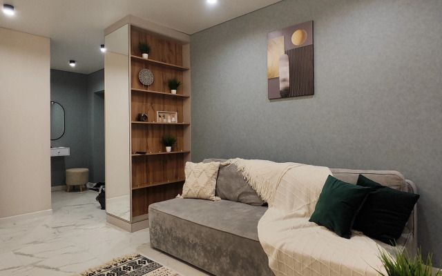 Квартира NATALI Aparts 73в.2