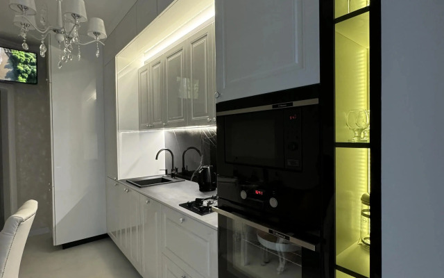 Nizhnee Ozero Muzey Yantarya Flat