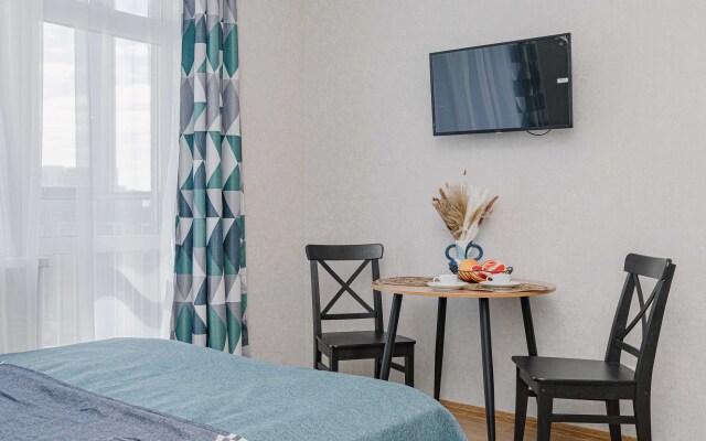 Na 16 Etazhe S Panoramnym Vidom Flat