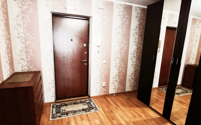 Квартира на Улице Им Разина СТ 54