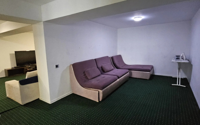 Villa Honey Apartments Almaty