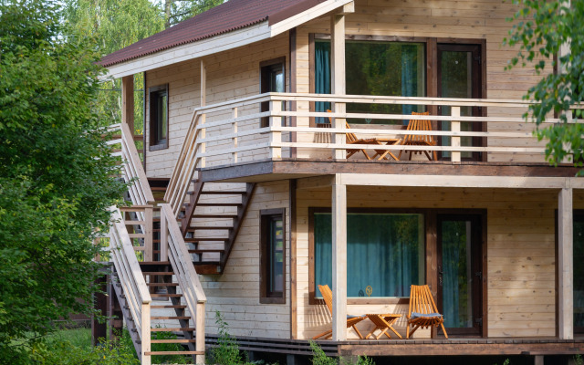 База отдыха РОЩА парк-отель в горах Уймонской долины