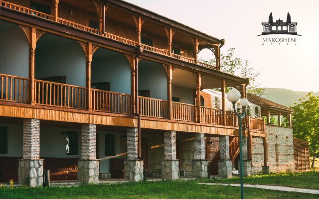 Marosheni Hotel