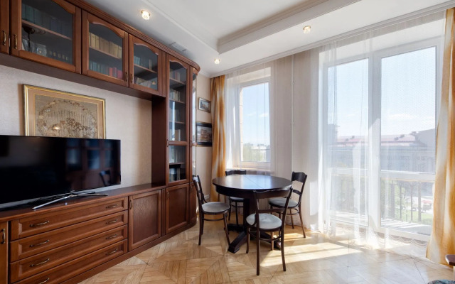 Квартира Кронверкская 45