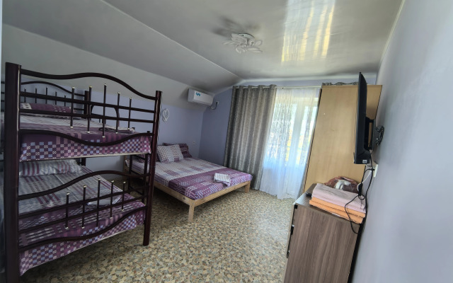 Zhdyom Gostey Guest house