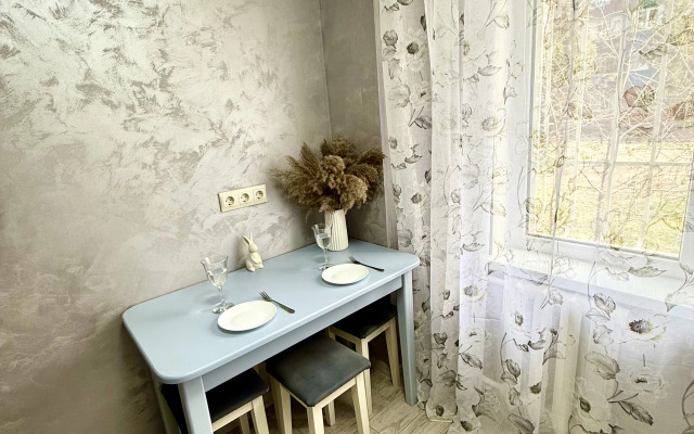 Квартира С Новым Ремонтом , В Лучшем Районе