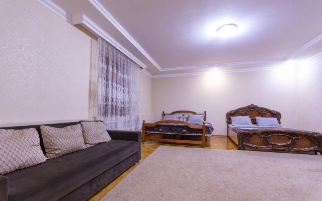 Частный дом в центре