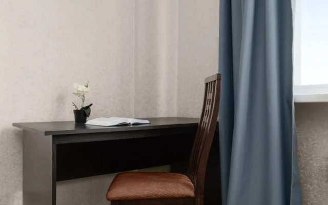 Apartments Standartnye Tutzhivut Na Kubanskoy Naberezhnoy
