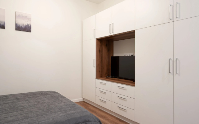 Апартаменты с двумя спальнями рядом с Таврическим садом