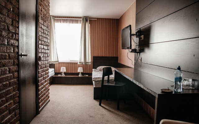 Mini-Hotel Gastsinny yard "La Menska"