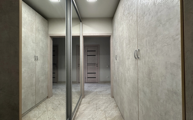 Квартира Шикарная дизайнерская двухкомнатная квартира возле Набережной