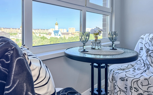 Апартаменты Du Soleil Grey&White с Видом на Море
