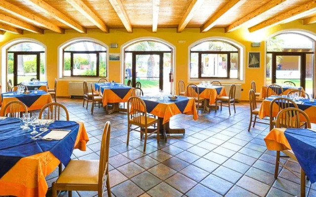 Hotel Oasi Del Cilento