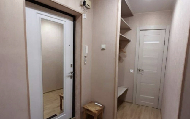 Квартира Жёлтый Нарцисс на Пархоменко