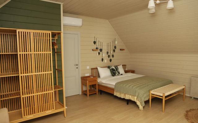 Частный дом Двухэтажный барнхаус с видом на горы