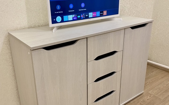 Квартира Трехкомнатная А. Невского 19