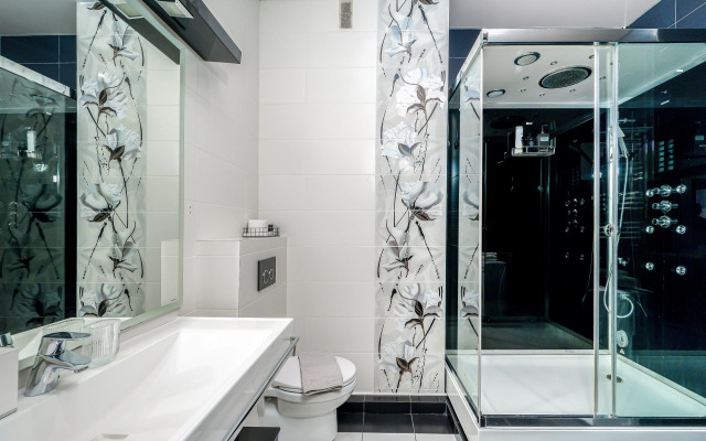 Апартаменты на парадной с фонтанами