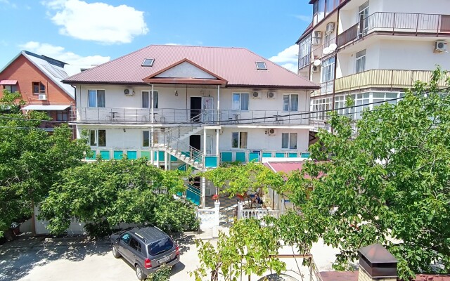 Ruslan Guest House