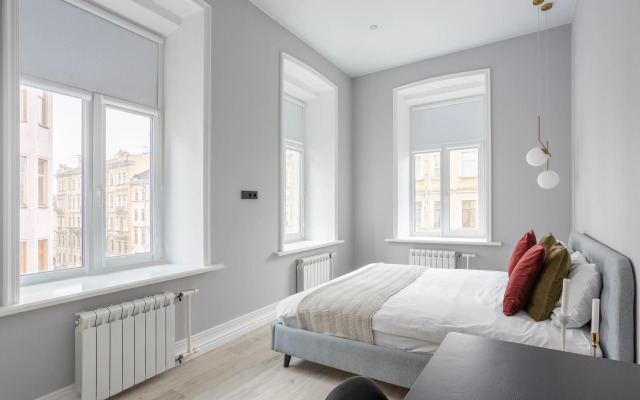 Апартаменты Скайлайт на Свечном