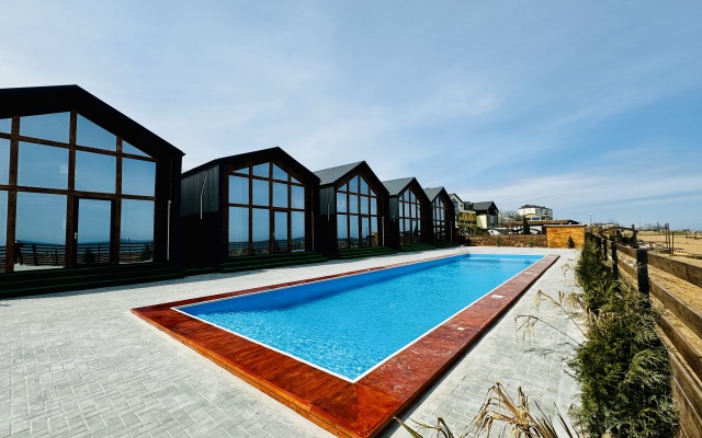 Отель Royal House