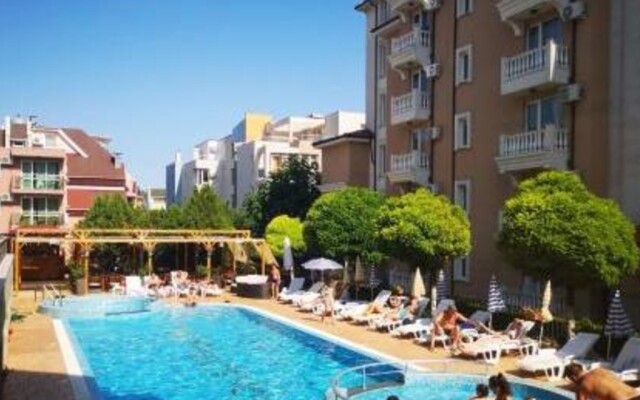 Hotel Tropics Hotel