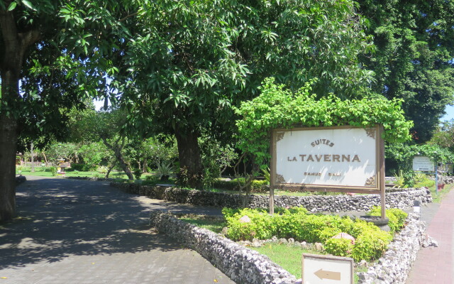 La Taverna Suites Hotels