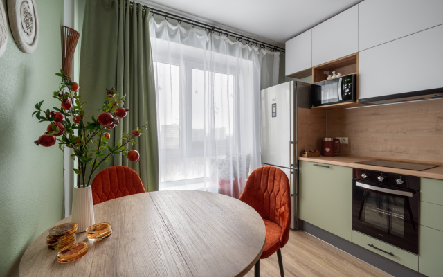 Monako s Zhivopisnym Vidom na Park Flat