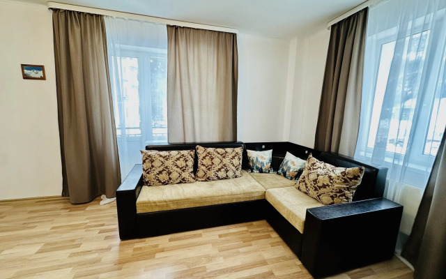 Квартира на Аланской, 25 "12"