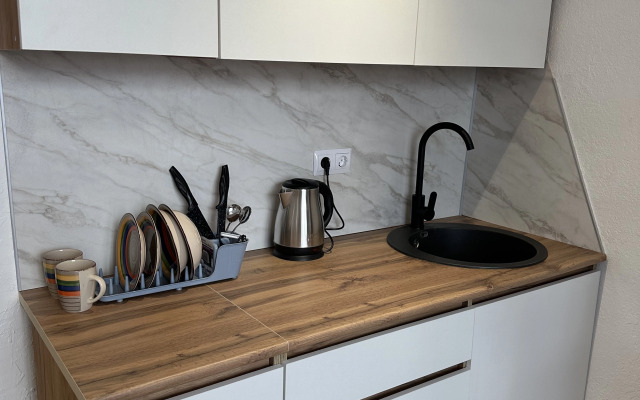 Апартаменты двухуровневые 45м рядом с центром