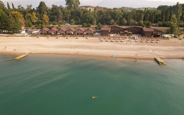 Отель Аламыс