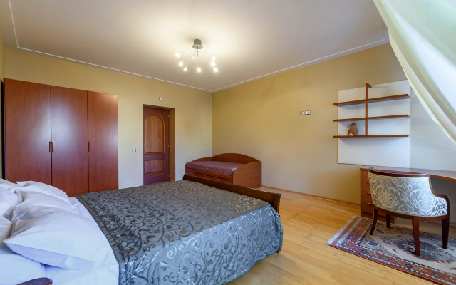 Hth24  Mayakovskogo 14 Apartments