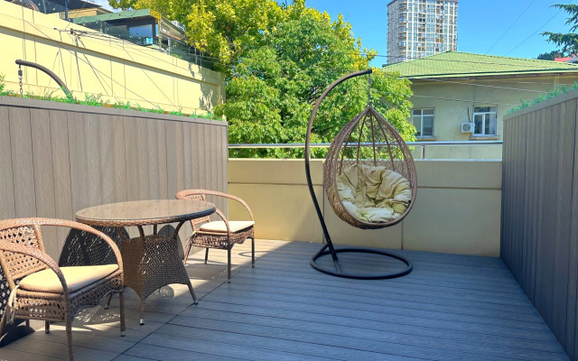 Ranovskiy Park Manhattan Hotel