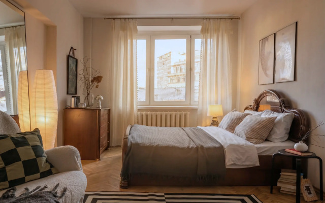 Квартира изысканная с авторским искусством пешком до Красной площади