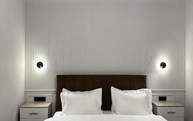 Hotel Five Hotel