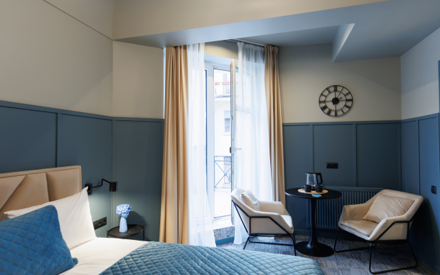 Simple Hotel B9 Furnished rooms