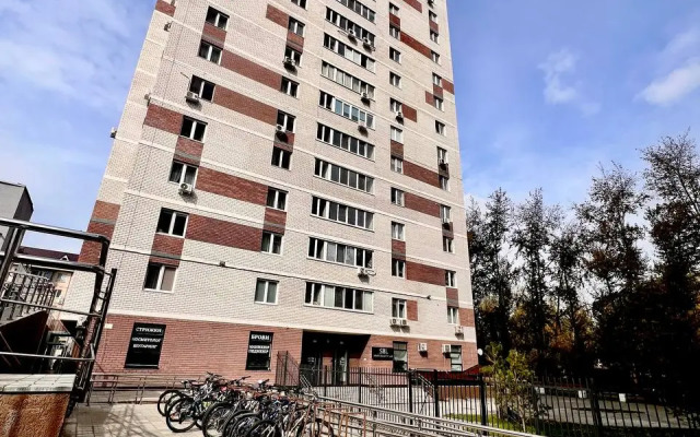 Квартира чистая светлая студия на Геологоразведчиков 44