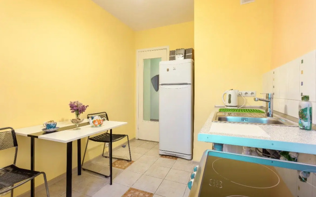 Квартира Светлая 2-Комнатная. Скандинавский Уют. 30 мин до Центра/Аэропорта. Метро и Быстрый Wi-Fi