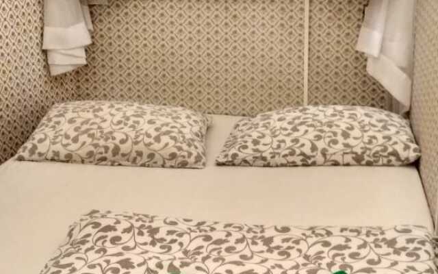On Sukharevke Guest house