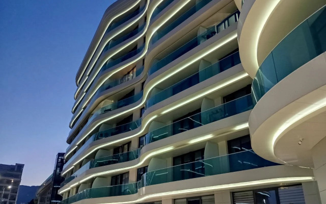 Dvukhurovnevaya Studiya V Skyplaza Apartments