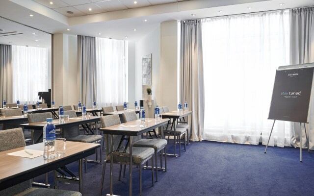 Cosmos Ekaterinburg Hotel
