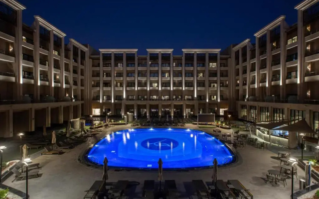 Отель Triumph Luxury Hotel