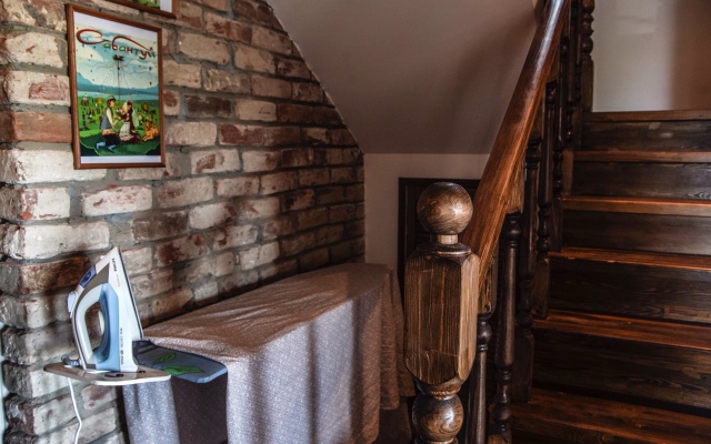 Osobnyak Na Eleninskoj Guest house