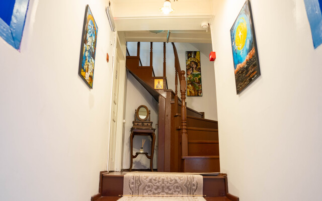 Papazın Konağı Pansiyon Hotel