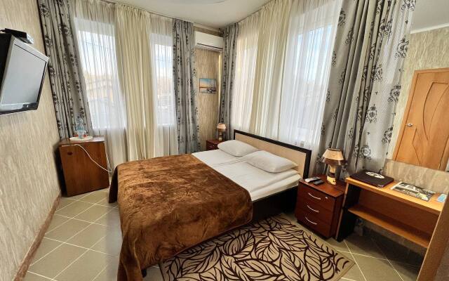 Отель Викинг