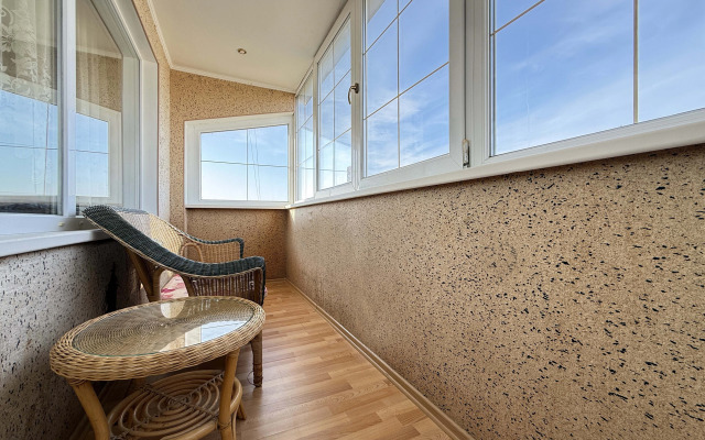 Квартира 2-ком Окт Революции 27-40 Севастополь КакДома