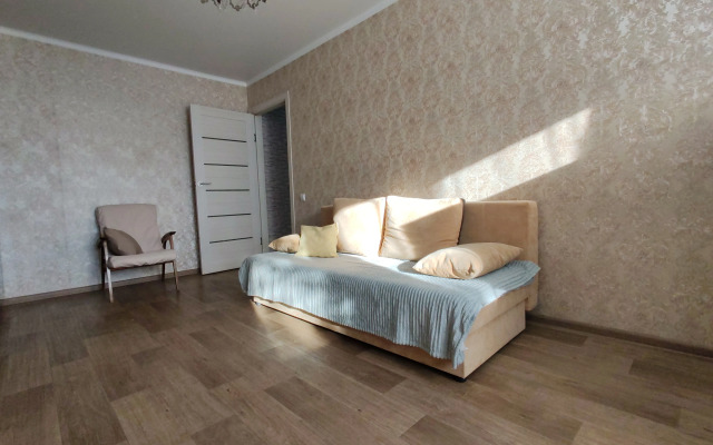 Квартира Семейная Уютная в Тихом Спальном Районе