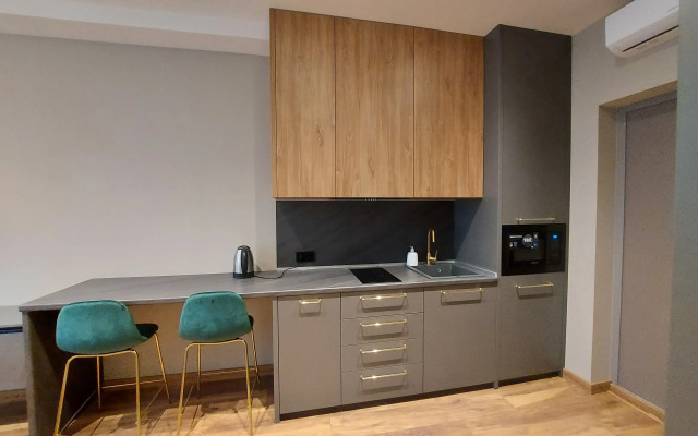 Imeretinskie Kurortyi Apart-Hotel 6