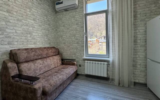 Квартира с отдельной спальней и видом на горы на Березовой 28/1 Я на море